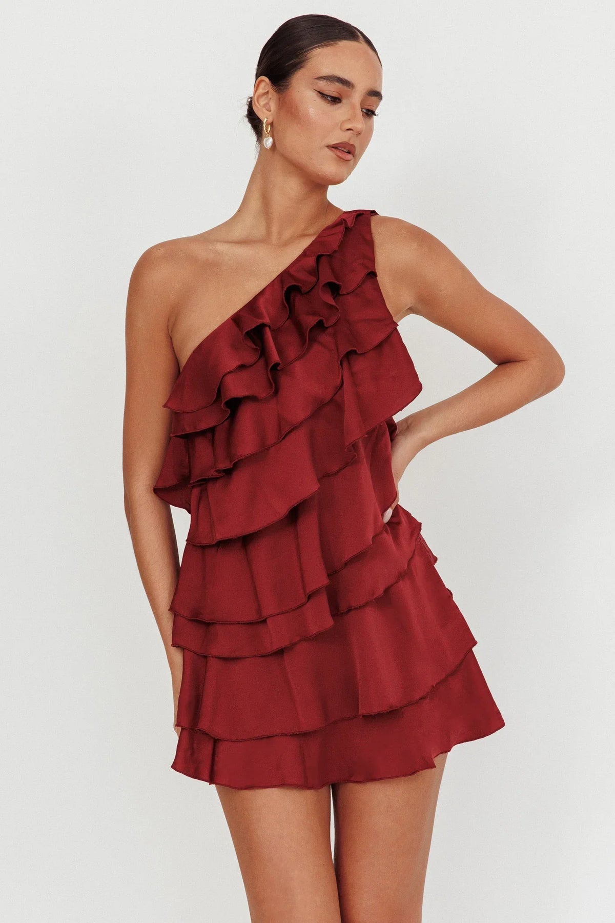 Arrabel Tiered Ruffle One Shoulder Mini Dress Wine