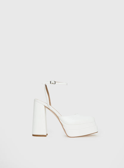 Alto Platform Heels Matte White