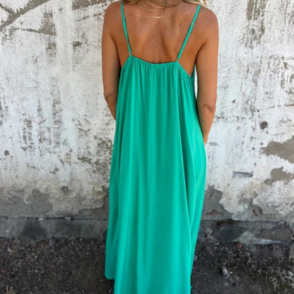 Clare - Elegant Sleeveless Dress