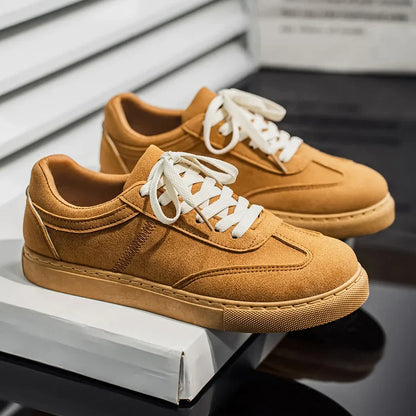 Gareth Suede Trainers