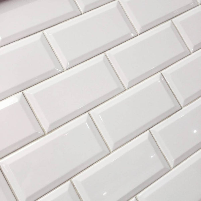Metro White Biselado Brillo 10 x 20cm Ceramic Tile - 1sqm perbox